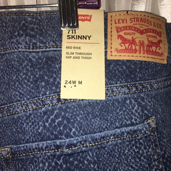 NWT Levi’s Skinny Jeans - Picture 4 of 4